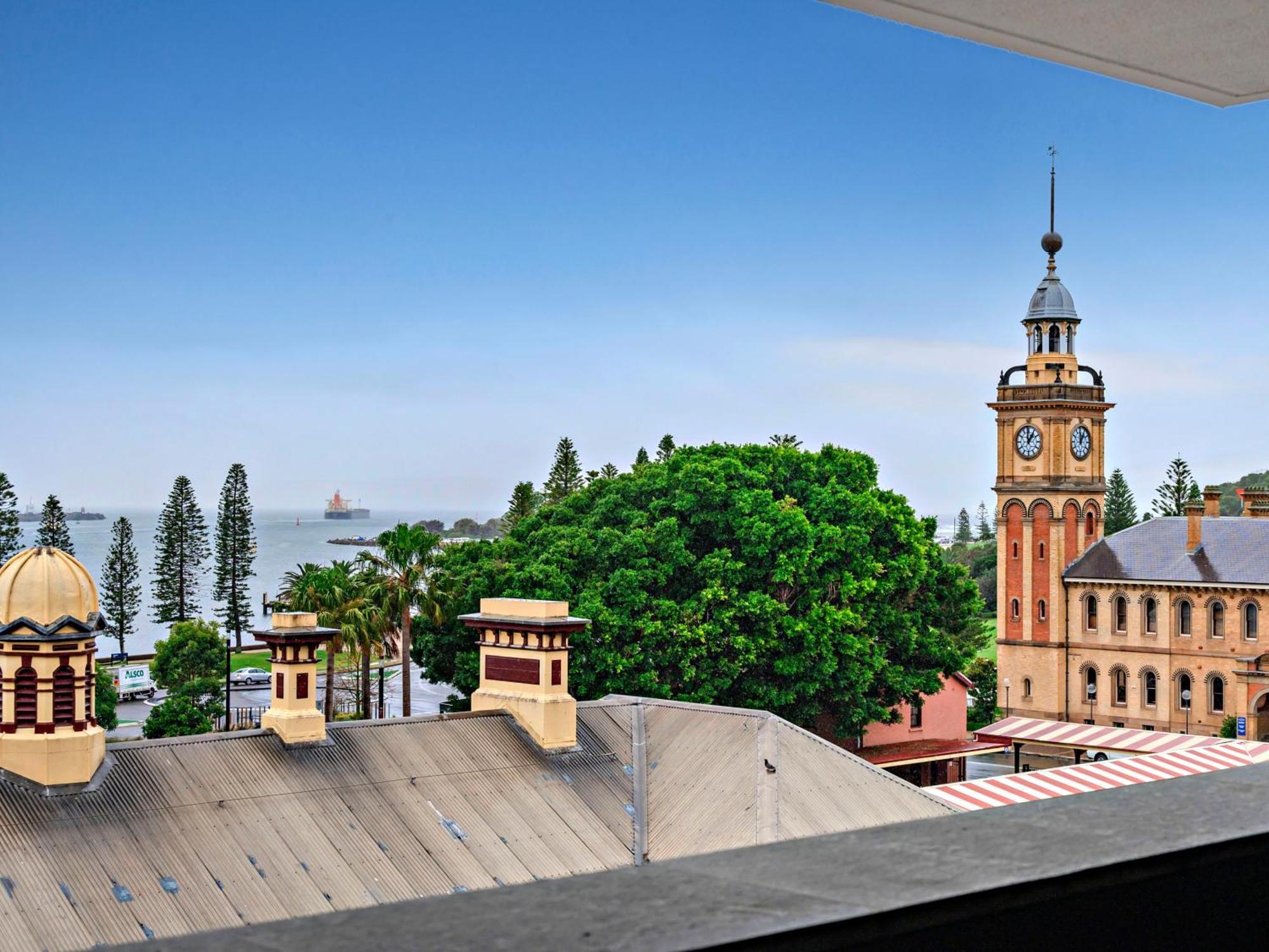 Terminus Apartment Hotel, Ascend Hotel Collection Newcastle Bagian luar foto